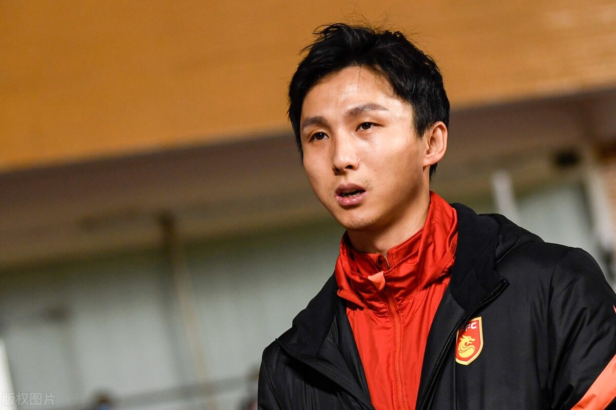 多米官方网站 -包含关键时刻德国杯传出新动向；广东宏远刷新队史纪录；管理层表态——媒体盛赞；赛季目标并未改变的词条